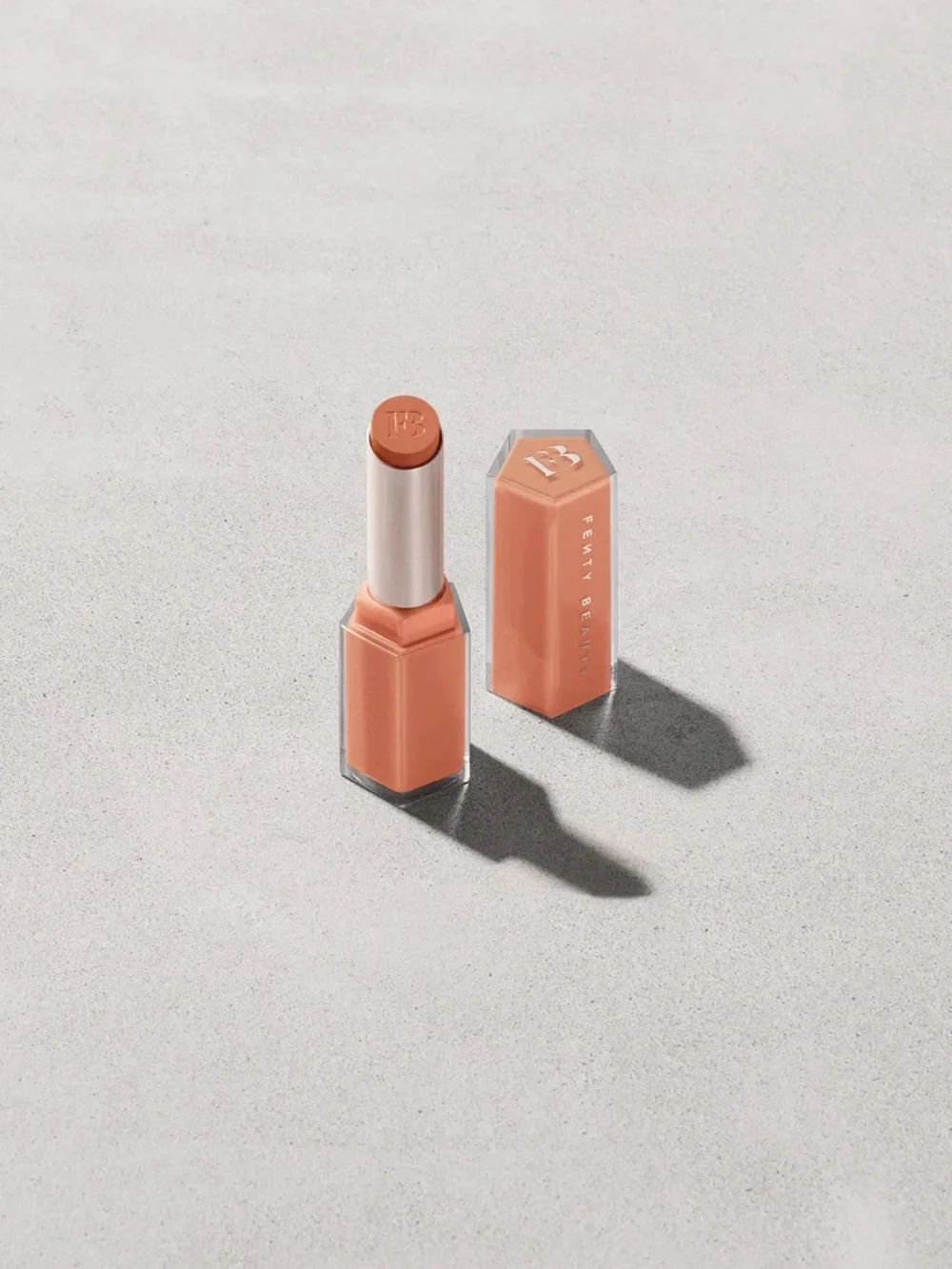 Fenty Beauty Gloss Bomb Stix Two'Lip Kiss